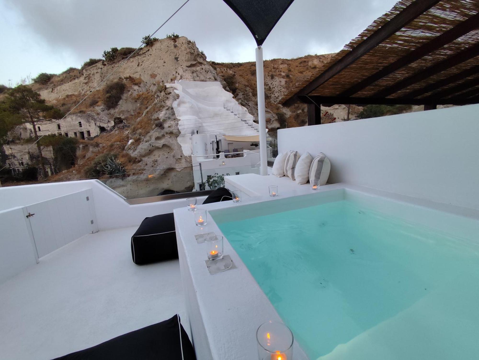The Magic Luxury Cave *