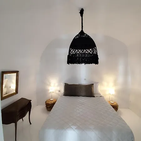The Magic Luxury Cave Suites Vóthon Buitenkant foto