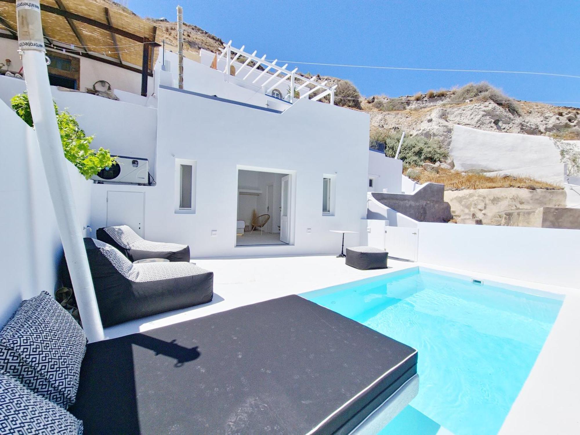 The Magic Luxury Cave *