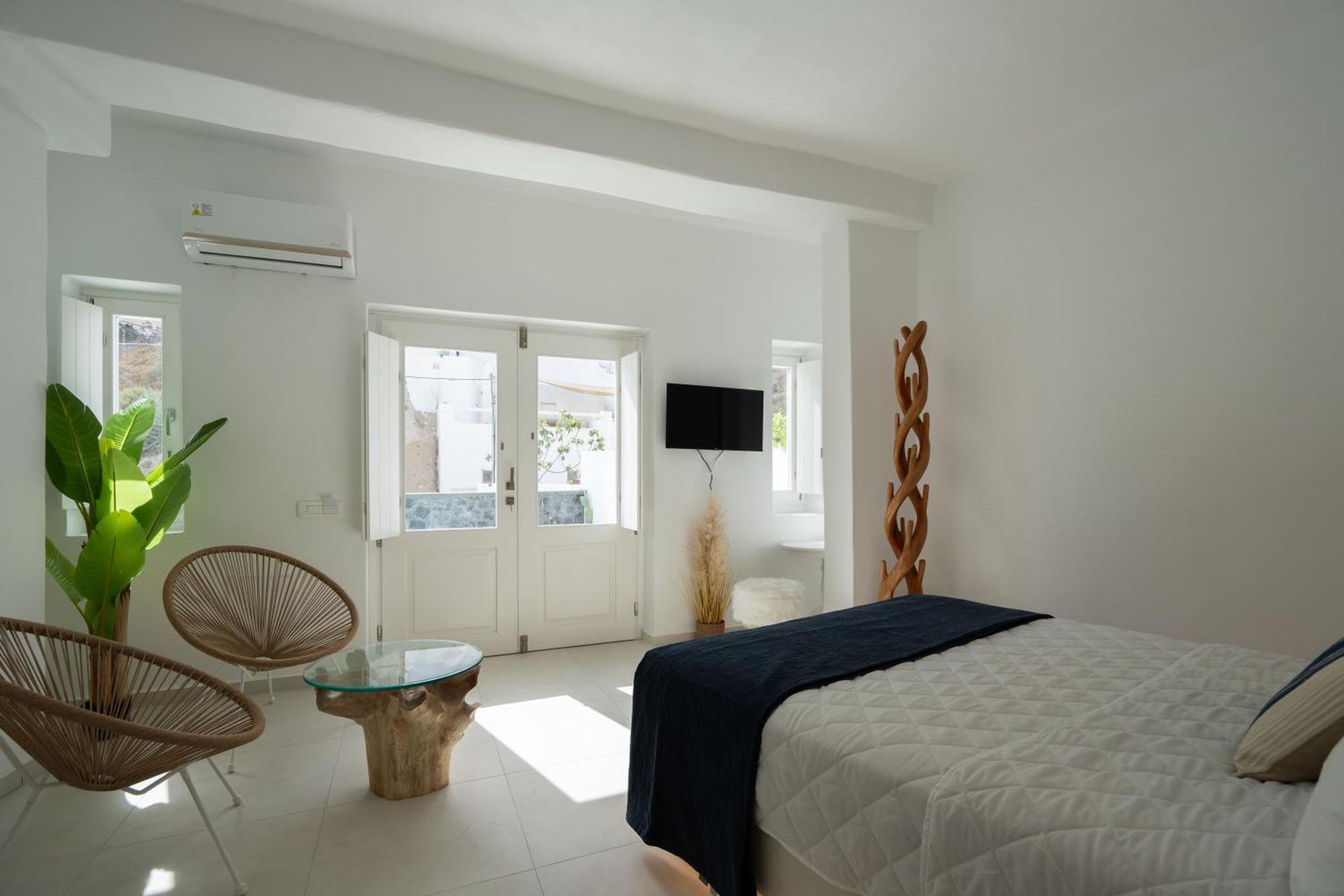 The Magic Luxury Cave Apartment Vothon