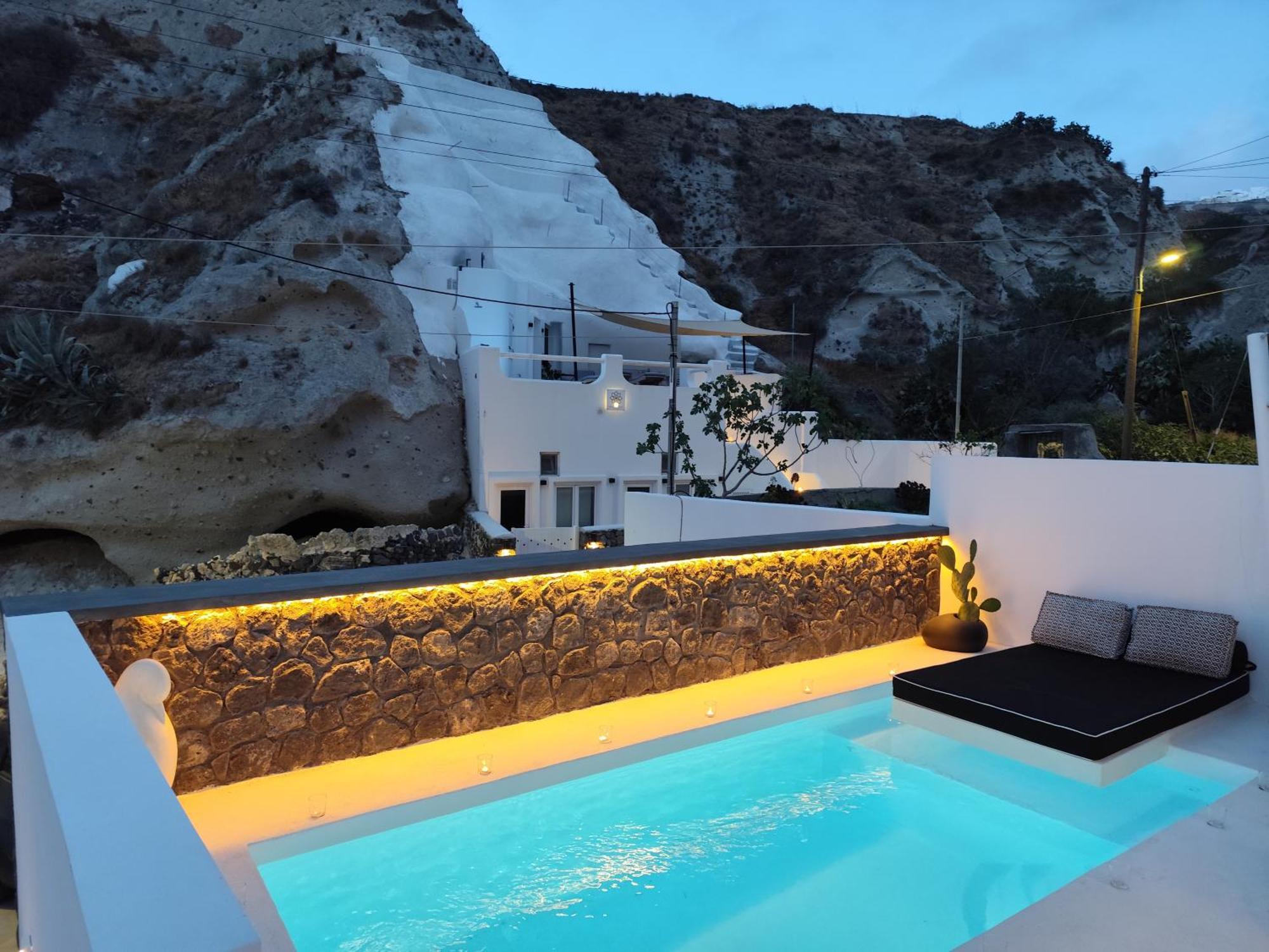 The Magic Luxury Cave Vothon