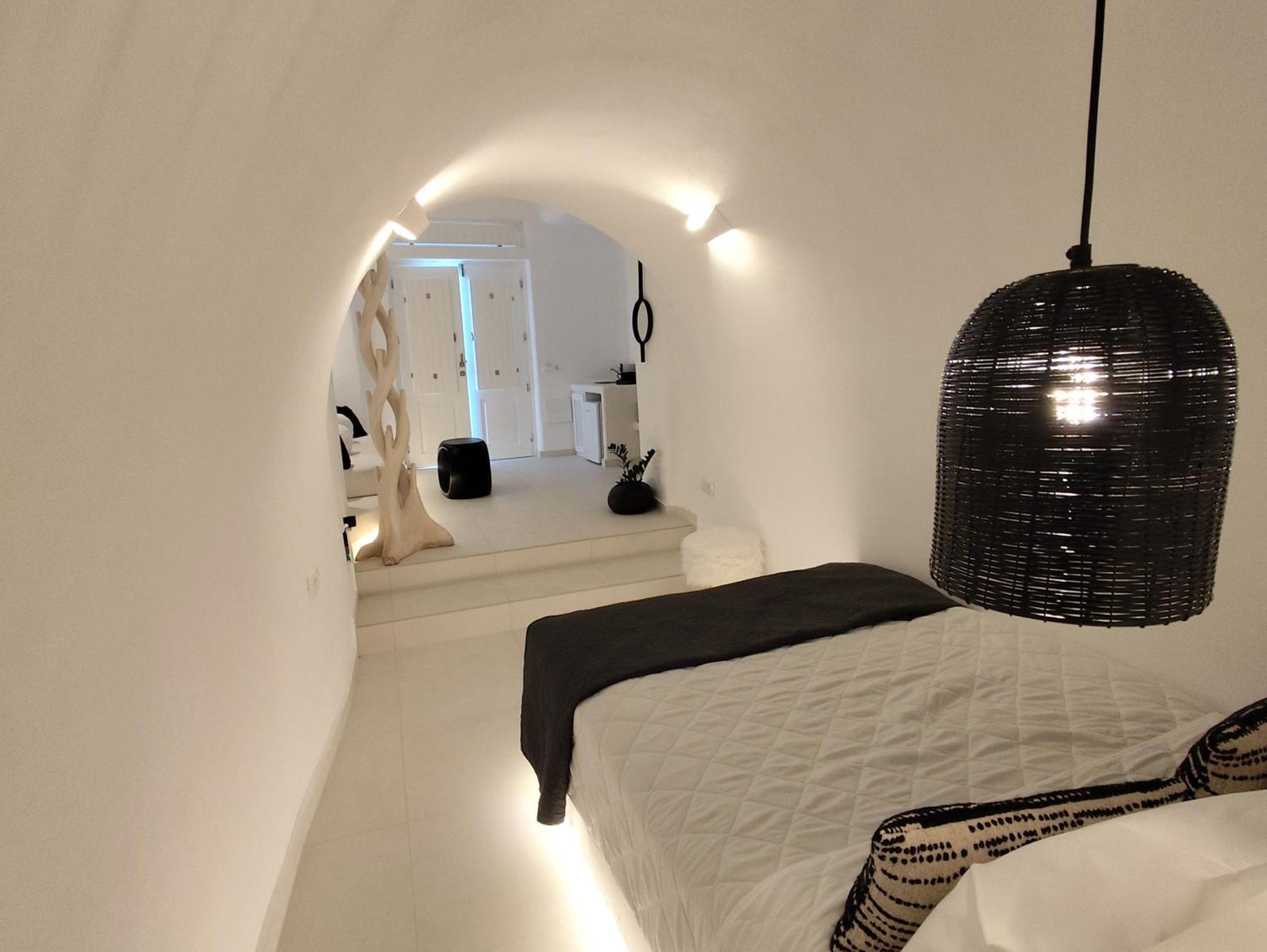 The Magic Luxury Cave Apartment Vothon