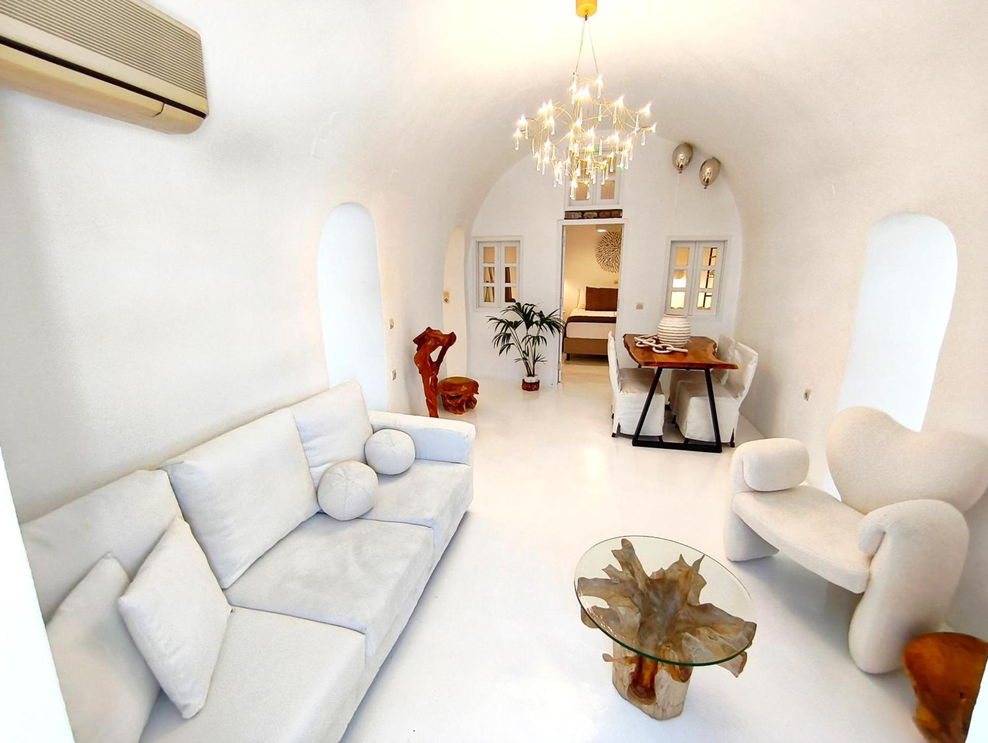 The Magic Luxury Cave * Vóthon